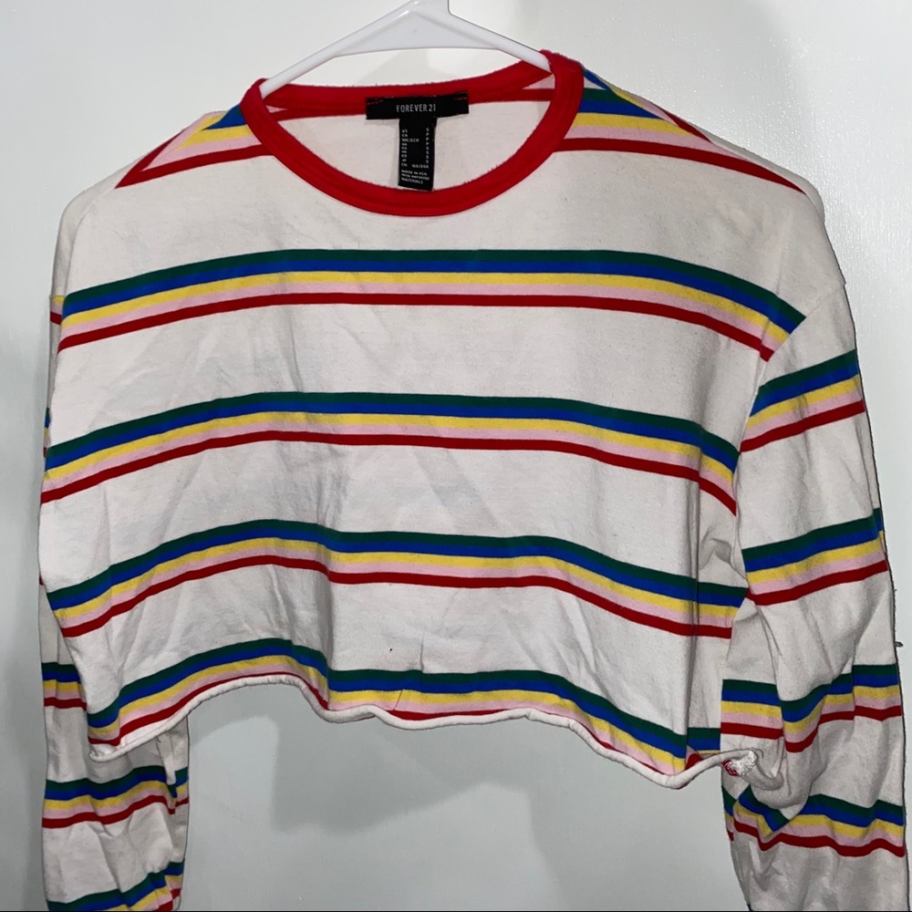 Long sleeved crop top